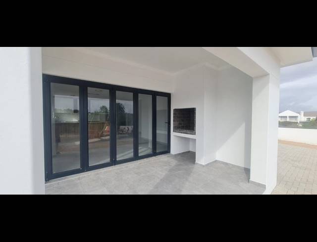 3 BEDROOM HOUSE FOR SALE IN SANDY POINT